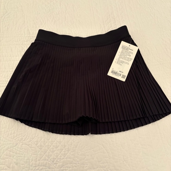 NWT Lululemon Varsity High-Rise Pleated Tennis Skirt black size 6 - Picture 8 of 9